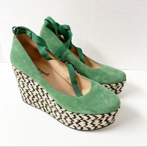 Free People Chevron with Green Tie Up Chunky Wedge Espadrilles 41 (8.5/9)